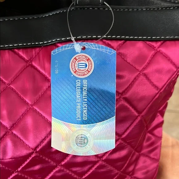 NFL Pink and Black Quilted Shoulder Bags - Picture 4 of 13